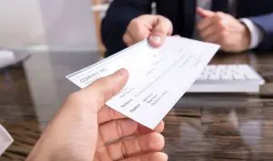 Bounced cheque in Dubai