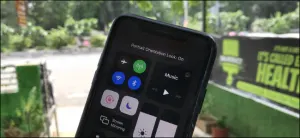 how to rotate screen on iPhone 11