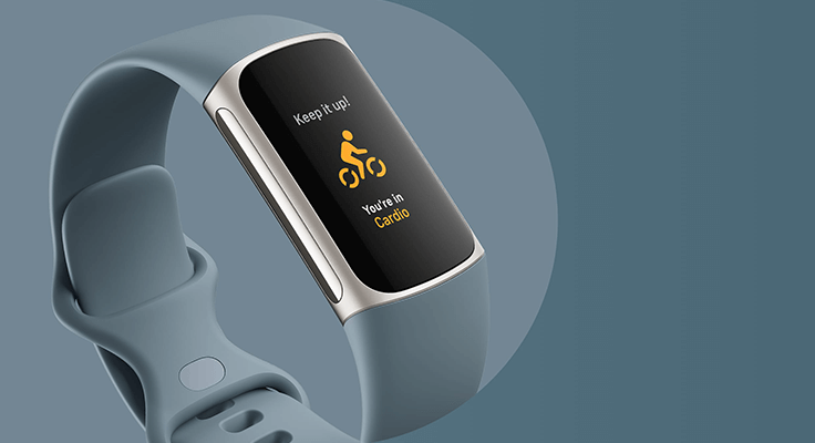 Fitness tracker displaying cardio workout encouragement text.