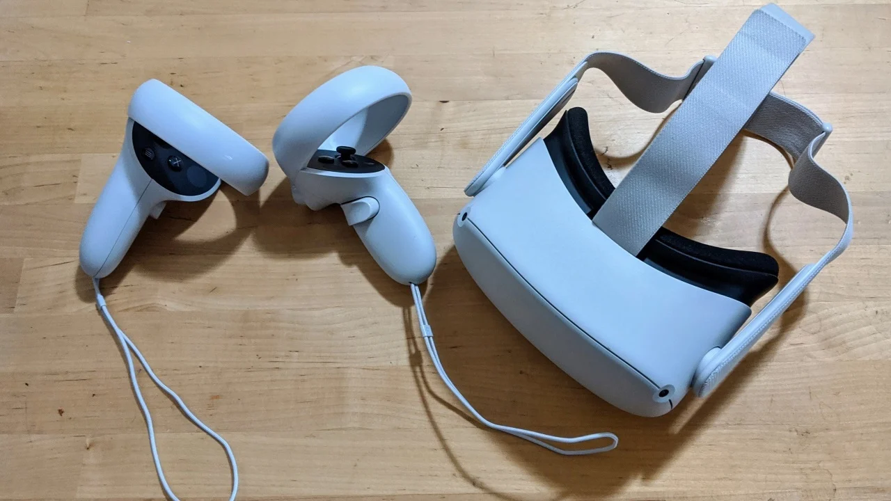 Oculus Quest 2 phone