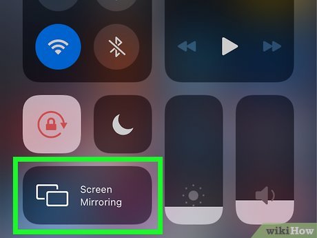 How to Connect iPhone 14 to Smart TV